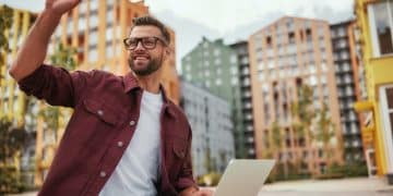 Unlock Your Earning Potential: Top 7 Side Hustle Skills for 2025 - Cover Image